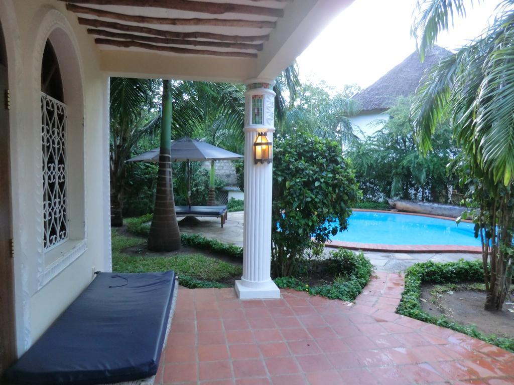 Villa Lamuhouse Диани-Бич Номер фото